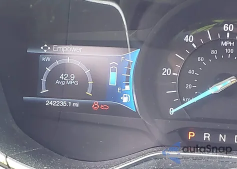 2014 Ford Fusion Hybrid Se из США, поврежденный, VIN 3FA6P0LU1ER371086